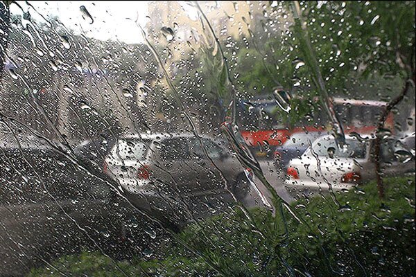 رگبار باران و رعد و برق در ۷ استان | شدت بارش‌ها در یک استان | خلیج فارس و دریای عمان تا آخر هفته مواج هستند