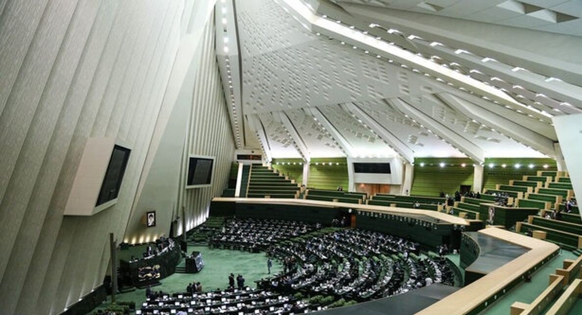حمله سایبری به مجلس و جلوگیری از ورود خبرنگاران به پارلمان