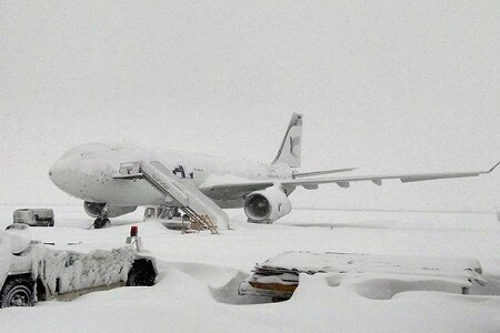 جدیدترین وضعیت فرودگاه رشت پس از بارش سنگین برف | پروازها از سرگرفته شد؟