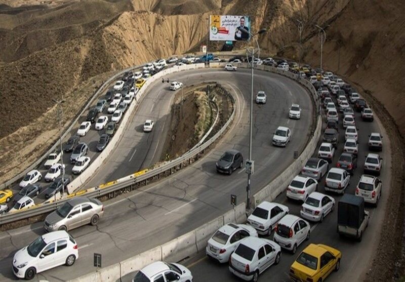   آخرین وضعیت ترافیک در محور فیروزکوه | ترافیک سنگین محورهای چالوس و هراز