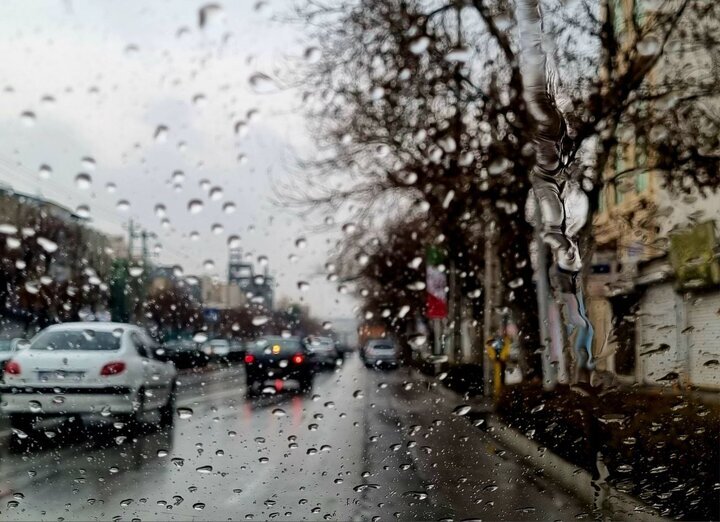 سامانه بارشی جدید امشب وارد کشور می‌شود | بارش باران و تگرگ در این مناطق از فردا