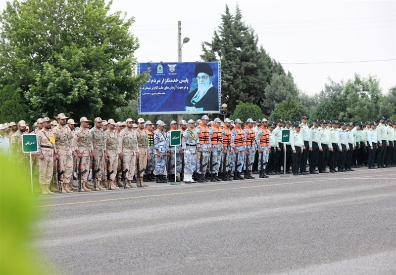 صبحگاه مشترک نیروهای مسلح گلستان در سالروز فتح خرمشهر صبحگاه مشترک نیروهای مسلح گلستان در سالروز فتح خرمشهر
