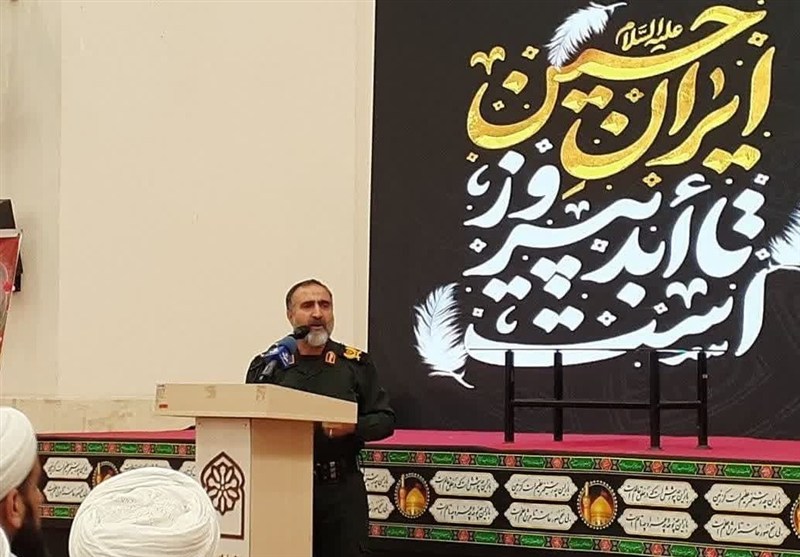 محاسبات دشمن غلط از آب درآمد/ مردم پشت نظام را خالی نمیکنند محاسبات دشمن غلط از آب درآمد/ مردم پشت نظام را خالی نمیکنند