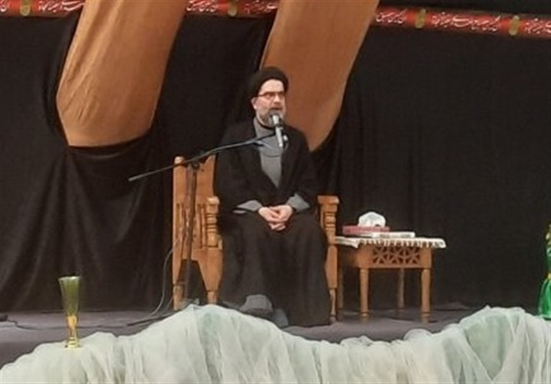 جایگاه والای زنان در تربیت نسل عاشورایی جایگاه والای زنان در تربیت نسل عاشورایی
