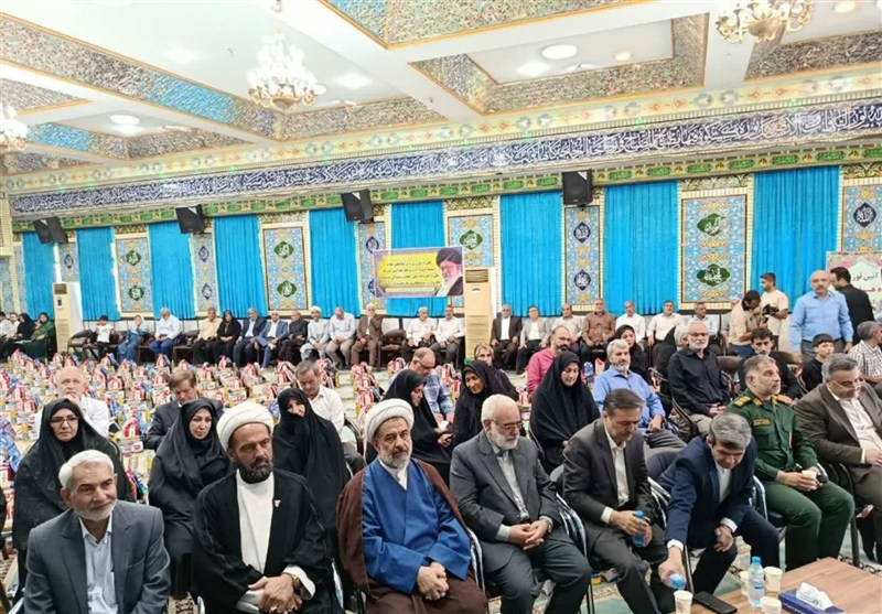 توزیع ۱۹ هزار بسته نوشتافزار بین دانشآموزان نیازمند گلستانی توزیع ۱۹ هزار بسته نوشتافزار بین دانشآموزان نیازمند گلستانی