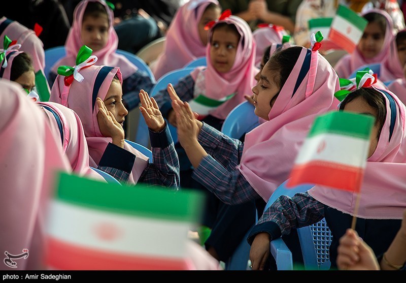 برگزاری جشن شکوفه‌ها با حضور ۳۳ هزار کلاس اولی در گلستان