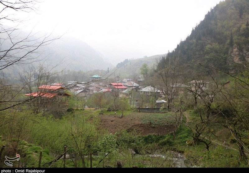سندسازی برای زمین‌خواری ۵۲۰۰ مترمربعی/یک کارمند دولتی قانون را دور زد‌