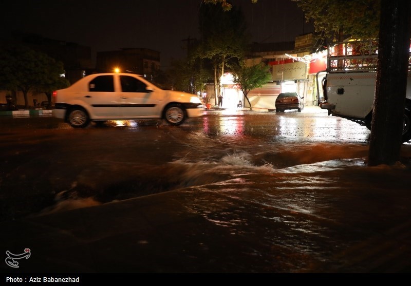 باران یک ساعته ‌گلستان ‌را فلج کرد/ معابر و خیابان‌های دریا شد/ غافلگیری مدیریت شهری!