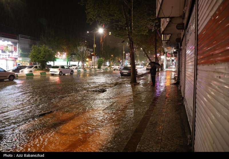 پاکسازی شهر گرگان از آبگرفتگی/ اسکان اضطراری ۲۰۰ خانواده